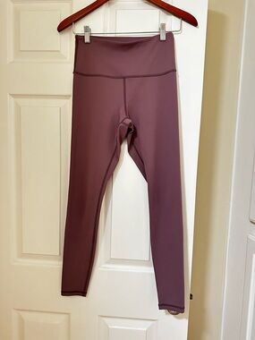 Sz S Women’s High-Waist Leggings in Mauve
